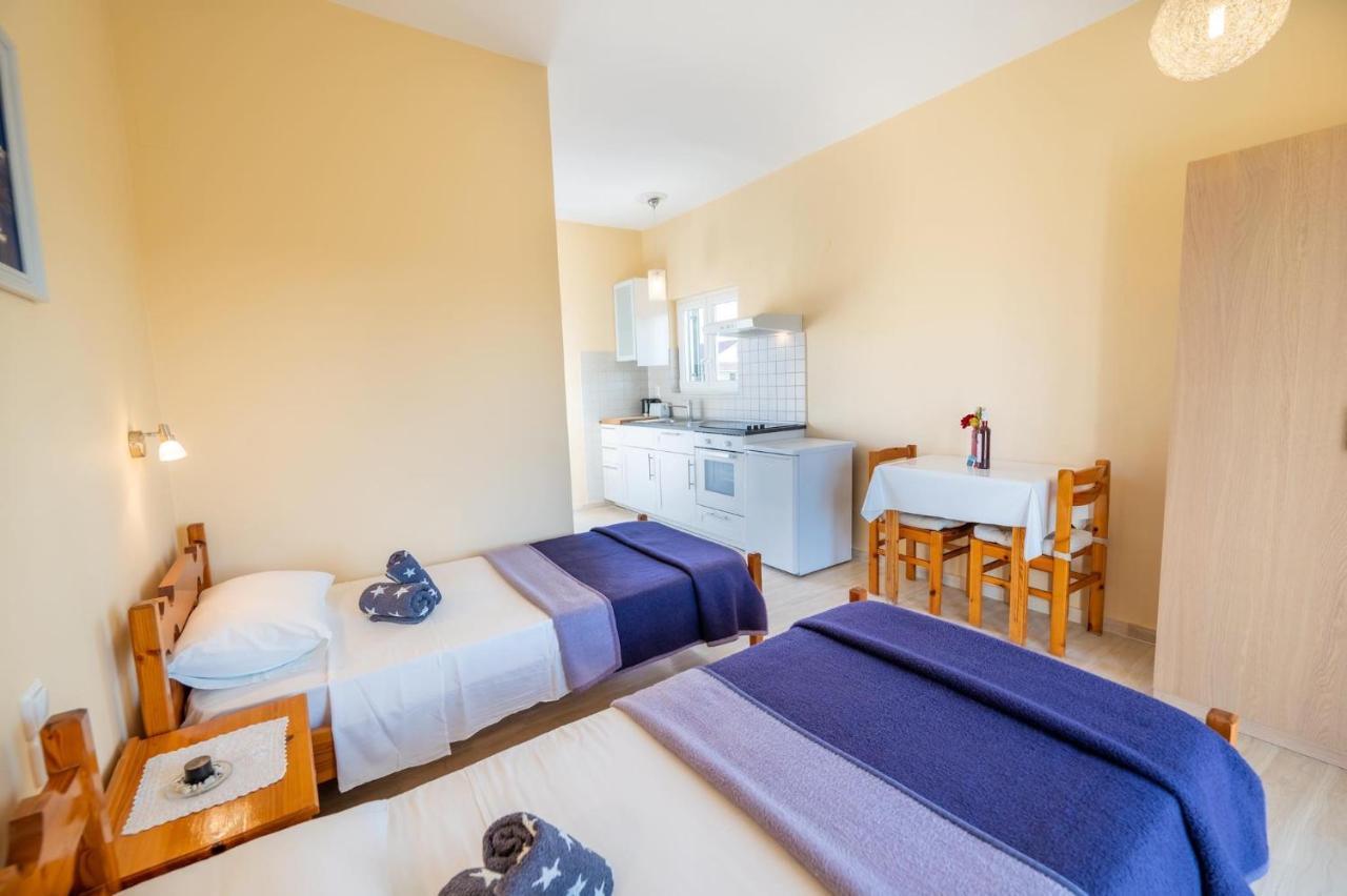 Botzoris Apartments Sidárion Buitenkant foto